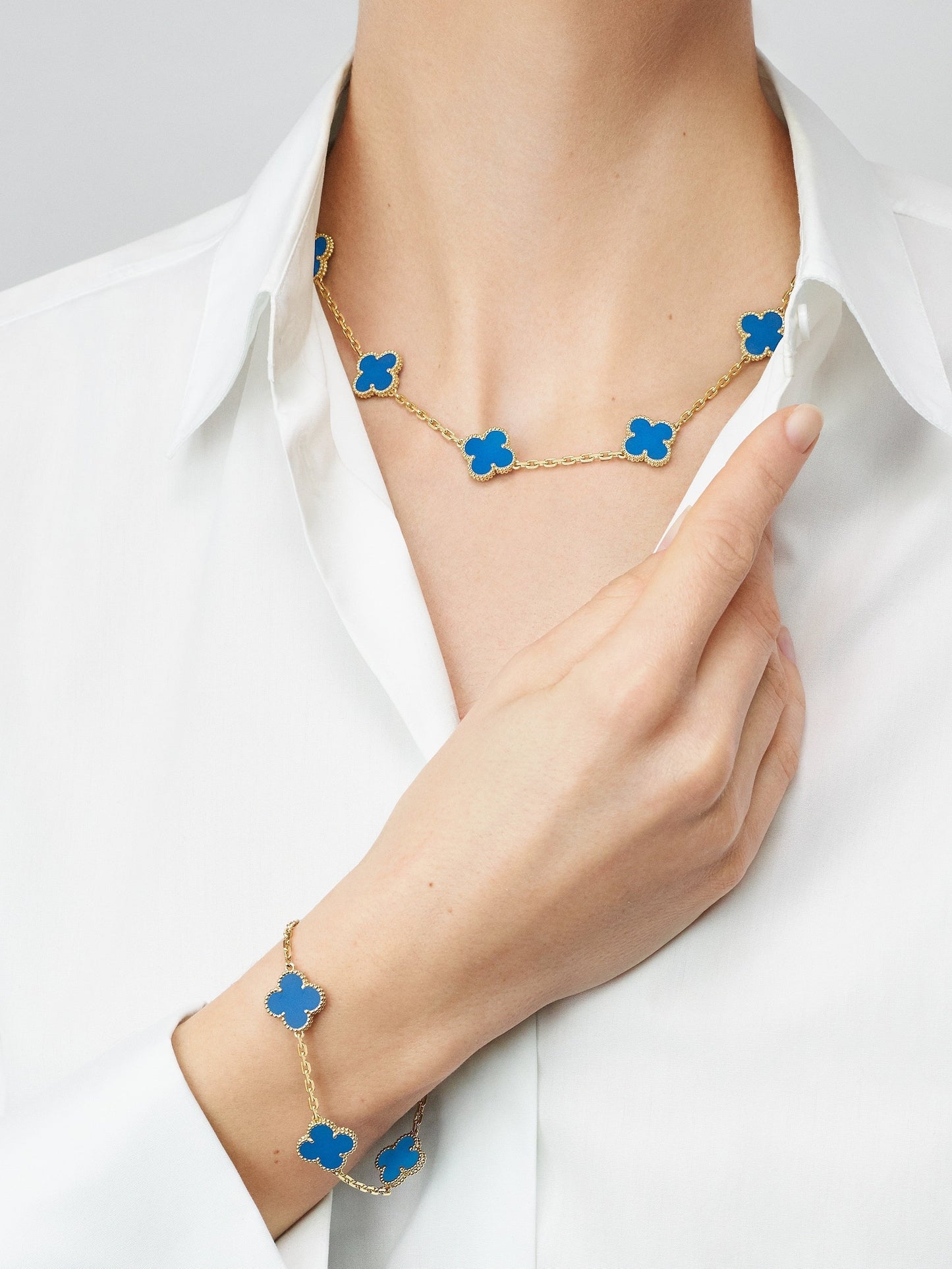 HALSKETTE KLEEBLATT 10 DESIGN | BLAU