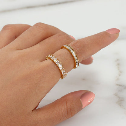 FUNKERING | GULD